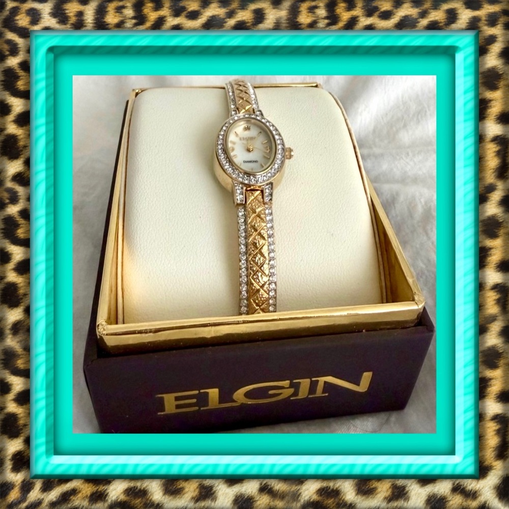 👑✅PRICE FIRM✅ Elgin Gold and Silver Watch Bracelet with Diamond Accents